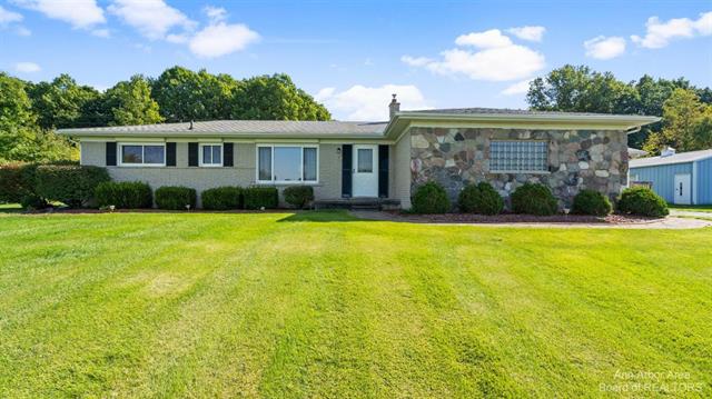 front view for 8936 Huron River Drive, Dexter, Mi. 48130