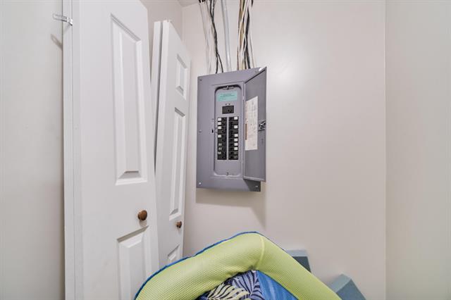 Builiding view thirty nine for 84 Charter, Manistee, MI. 49660