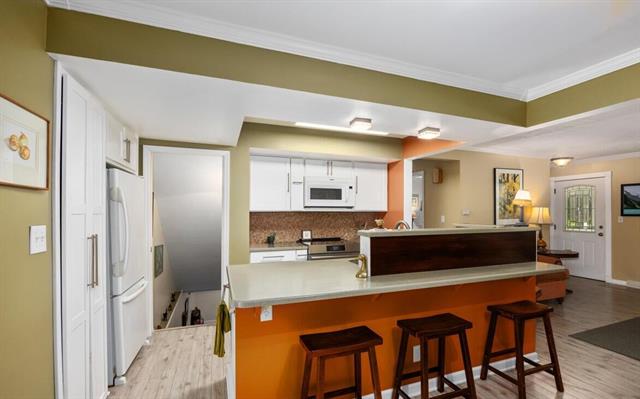 Builiding view four for 583 Kingsbury, Grand Rapids, MI. 49544