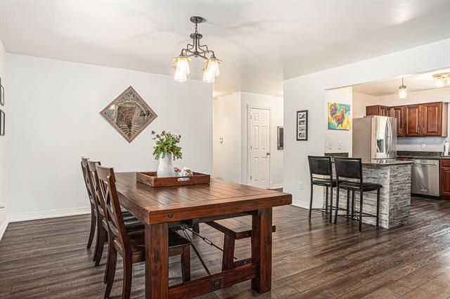 Builiding view eleven for 9622 R, Mattawan, MI. 49071