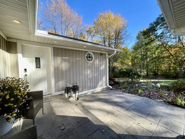 Builiding view forty six for 9622 R, Mattawan, MI. 49071