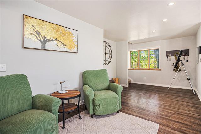 Builiding view nine for 9622 R, Mattawan, MI. 49071