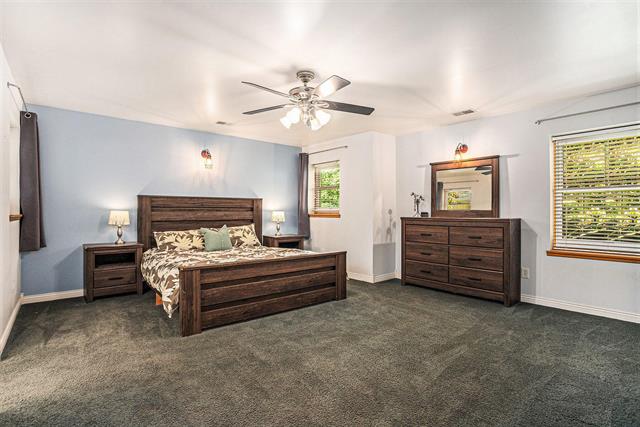 Builiding view seventeen for 9622 R, Mattawan, MI. 49071