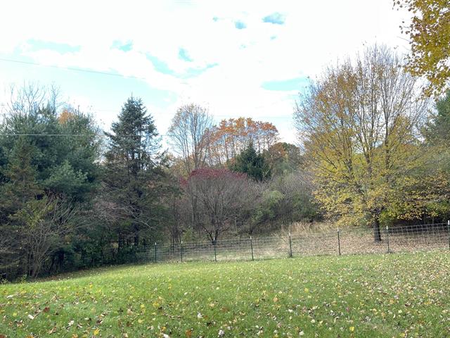 Builiding view thirty eight for 9622 R, Mattawan, MI. 49071