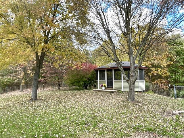 Builiding view thirty seven for 9622 R, Mattawan, MI. 49071