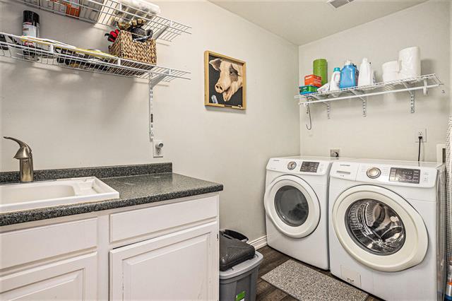 Builiding view twenty nine for 9622 R, Mattawan, MI. 49071