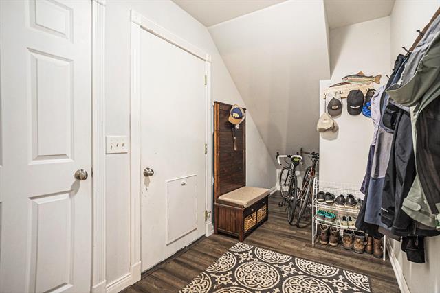 Builiding view twenty six for 9622 R, Mattawan, MI. 49071