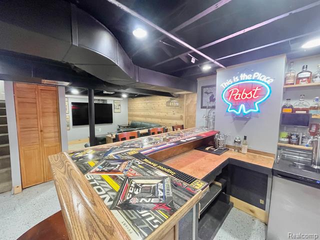 Builiding view nineteen for 2756 Buckingham, Berkley, MI. 48072