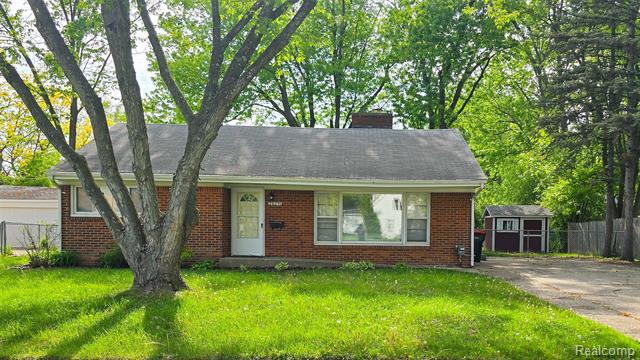 front view for 28291 Pierce St, Southfield, Mi. 48076