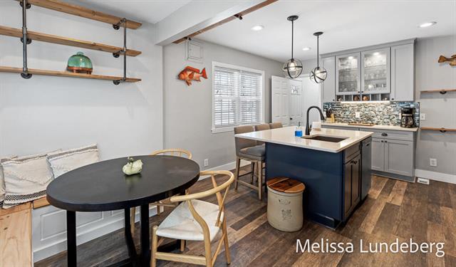 Builiding view eight for 220 Barber, Spring Lake, MI. 49456