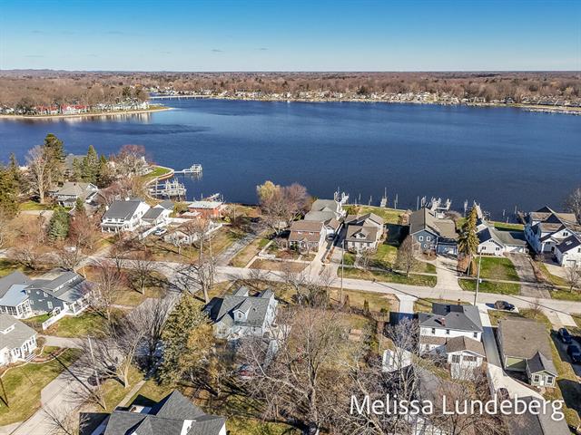 Builiding view forty one for 220 Barber, Spring Lake, MI. 49456