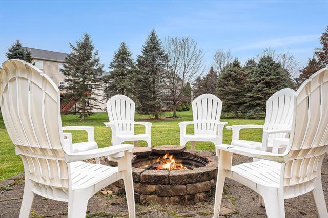 Builiding view thirty five for 6139 Delasala, Kalamazoo, MI. 49009