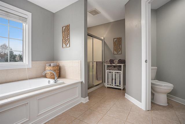 Builiding view twenty one for 6139 Delasala, Kalamazoo, MI. 49009