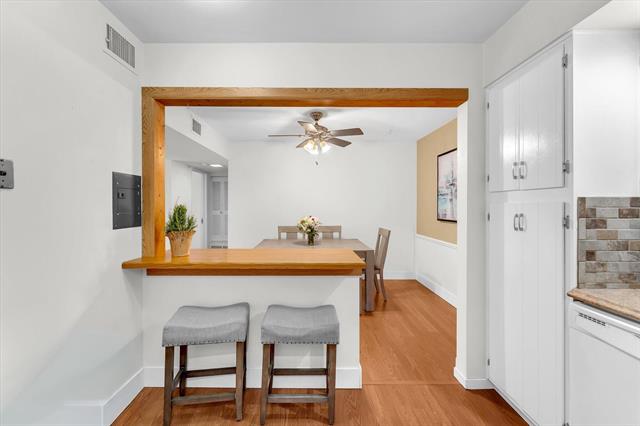 Builiding view fifteen for 6716 Cascade, Grand Rapids, MI. 49546