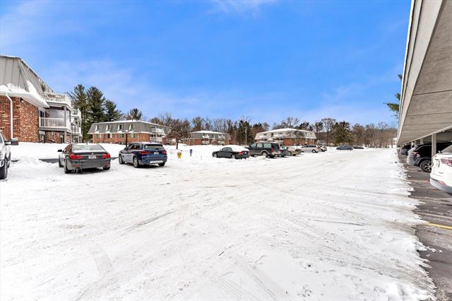 Builiding view thirty one for 6716 Cascade, Grand Rapids, MI. 49546