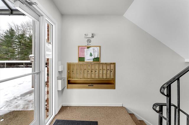 Builiding view thirty two for 6716 Cascade, Grand Rapids, MI. 49546