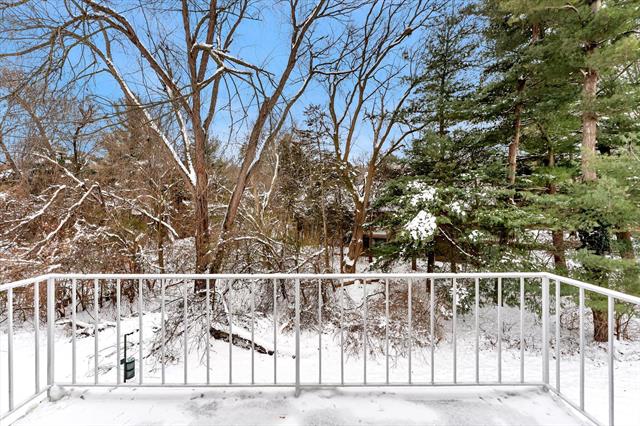 Builiding view twenty four for 6716 Cascade, Grand Rapids, MI. 49546