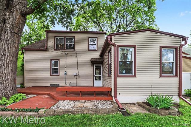 Builiding view thirty six for 2815 Ellwood, Berkley, MI. 48072