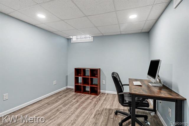 Builiding view thirty for 2815 Ellwood, Berkley, MI. 48072