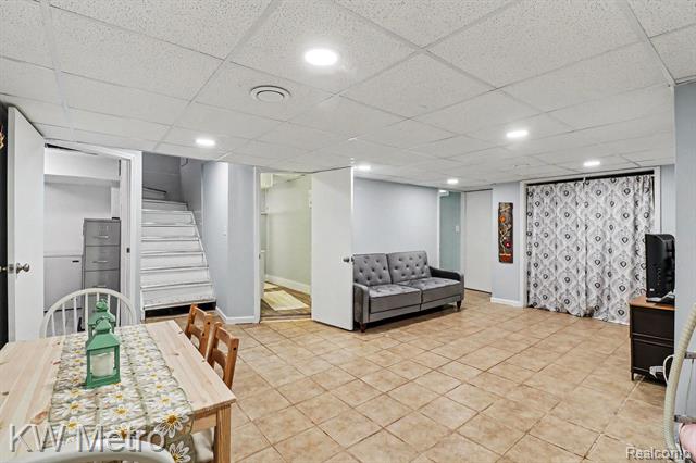 Builiding view twenty eight for 2815 Ellwood, Berkley, MI. 48072