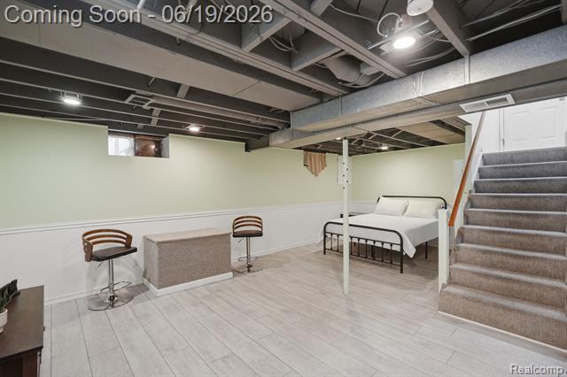 Builiding view twenty for 808 N Edison, Royal Oak, MI. 48067