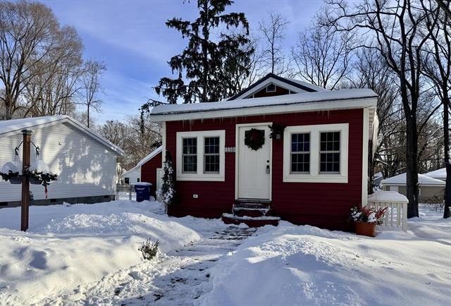 Builiding view one for 2150 Kinsey, Muskegon, MI. 49441