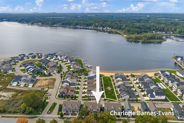 Builiding view forty four for 930 Lake, Whitehall, MI. 49461