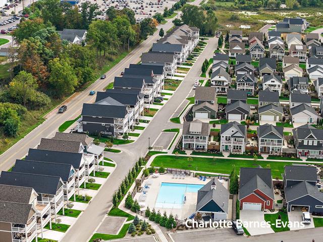 Builiding view forty one for 930 Lake, Whitehall, MI. 49461