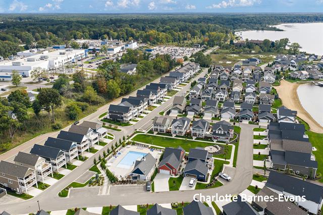 Builiding view forty two for 930 Lake, Whitehall, MI. 49461