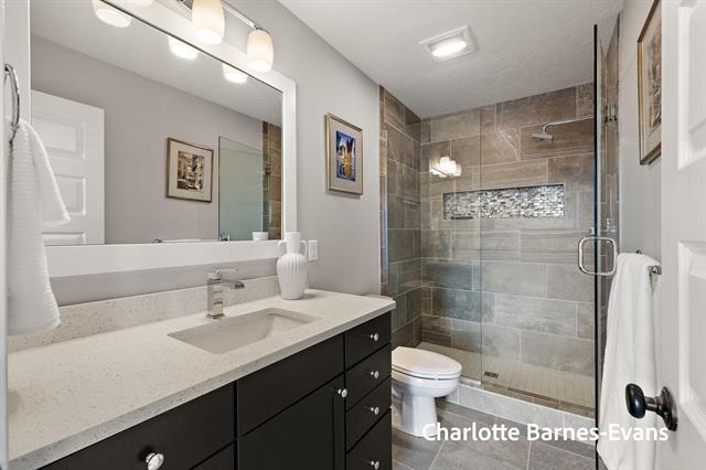 Builiding view thirty two for 930 Lake, Whitehall, MI. 49461