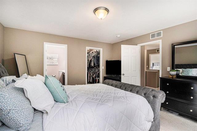 Builiding view fourteen for 2425 Sagebrush, Kalamazoo, MI. 49006