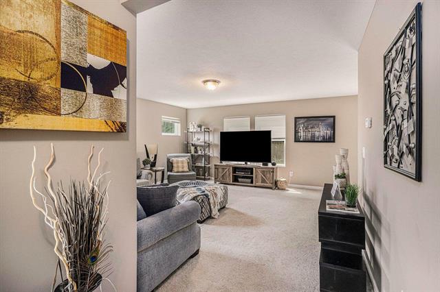 Builiding view twenty one for 2425 Sagebrush, Kalamazoo, MI. 49006