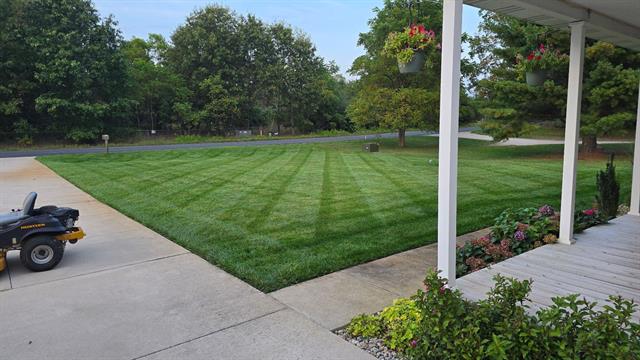 Builiding view five for 29209 62Nd, Lawton, MI. 49065