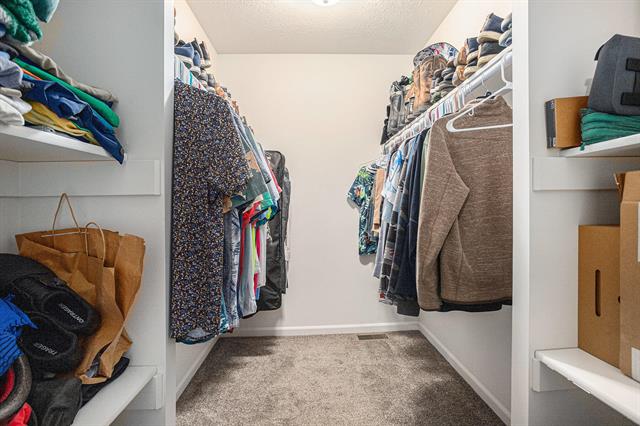 Builiding view seventeen for 29209 62Nd, Lawton, MI. 49065