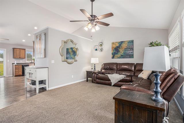 Builiding view six for 29209 62Nd, Lawton, MI. 49065