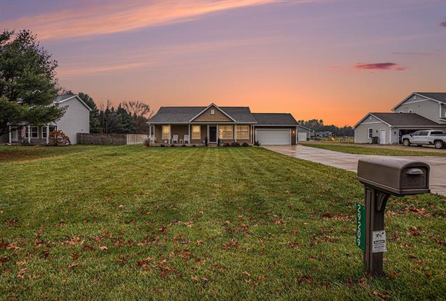 Builiding view two for 29209 62Nd, Lawton, MI. 49065