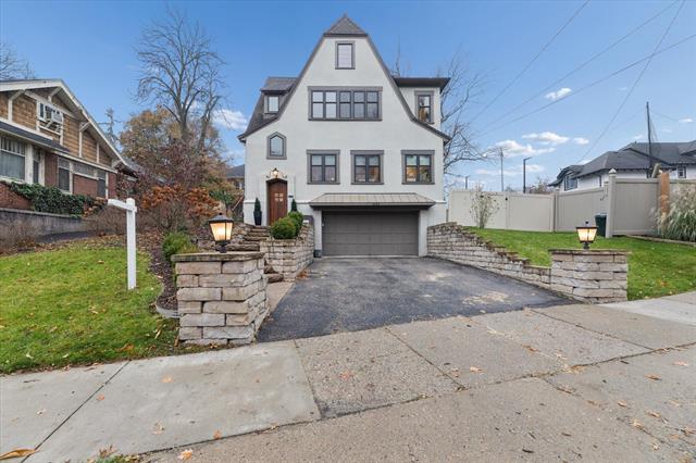 Builiding view six for 1824 Sherman, Grand Rapids, MI. 49506