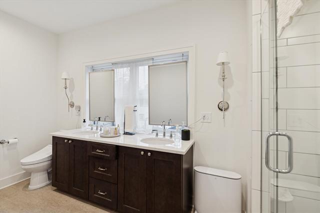 Builiding view thirty two for 1824 Sherman, Grand Rapids, MI. 49506