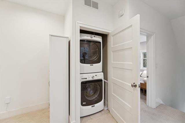 Builiding view twenty seven for 1824 Sherman, Grand Rapids, MI. 49506