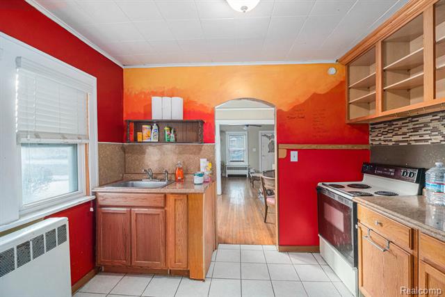 Builiding view nine for 3952 Greenfield, Berkley, MI. 48072