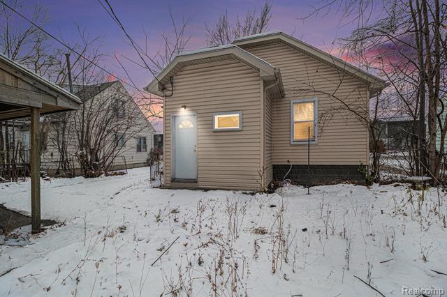 Builiding view twenty for 3952 Greenfield, Berkley, MI. 48072