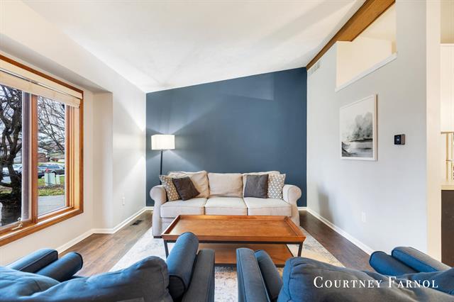 Builiding view eight for 5795 Brookfarm, Grand Rapids, MI. 49508