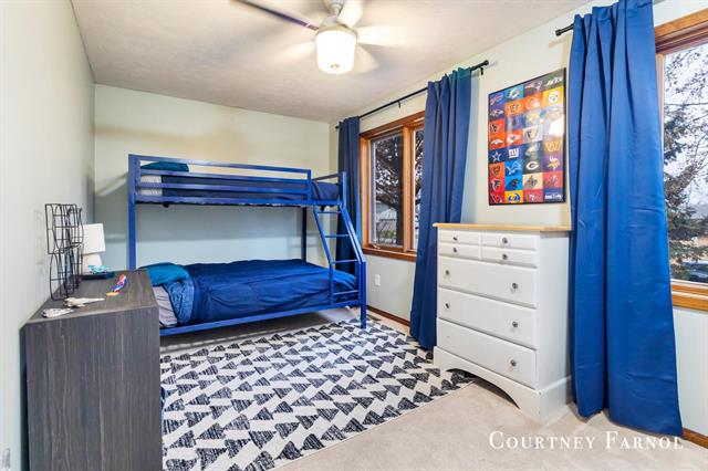 Builiding view nineteen for 5795 Brookfarm, Grand Rapids, MI. 49508