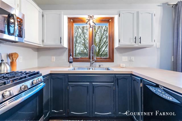 Builiding view thirteen for 5795 Brookfarm, Grand Rapids, MI. 49508