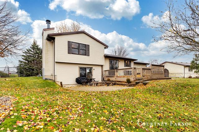 Builiding view thirty six for 5795 Brookfarm, Grand Rapids, MI. 49508