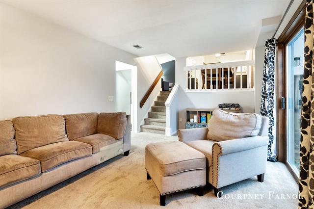 Builiding view twenty five for 5795 Brookfarm, Grand Rapids, MI. 49508