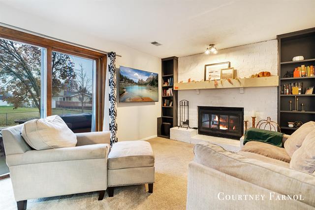 Builiding view twenty three for 5795 Brookfarm, Grand Rapids, MI. 49508