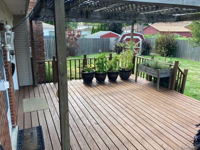 Builiding view seven for 1145 Elliott, Madison Heights, MI. 48071