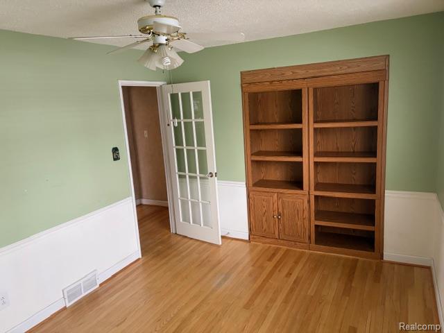 Builiding view thirteen for 1145 Elliott, Madison Heights, MI. 48071