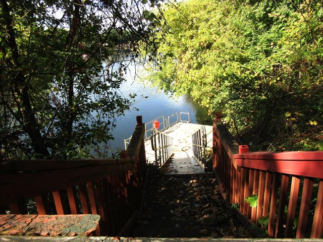 Builiding view fifteen for 2028 Us 31, Niles, MI. 49120